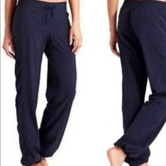 Athleta Pants - Athleta pants size 12